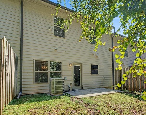 1305 Bridge Peak Lane, Norcross, GA 30093
