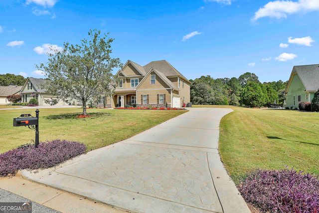 20 Water Oak Drive, Sharpsburg, GA 30277
