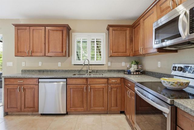 2020 SW Newport Isles Boulevard, Port Saint Lucie, FL 34953