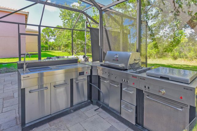 2020 SW Newport Isles Boulevard, Port Saint Lucie, FL 34953