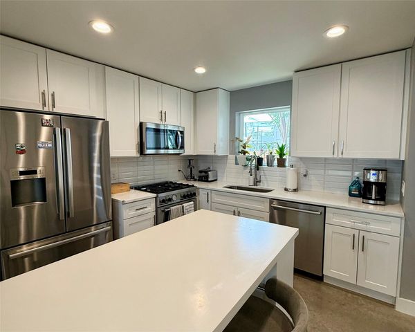 1153 Webberville RD 2, Austin, TX 78721