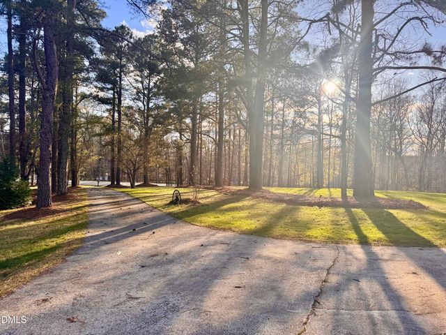 7114 Guess Road, Hillsborough, NC 27278