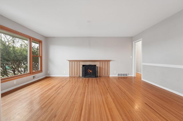 7115 W 23rd Street, Saint Louis Park, MN 55426