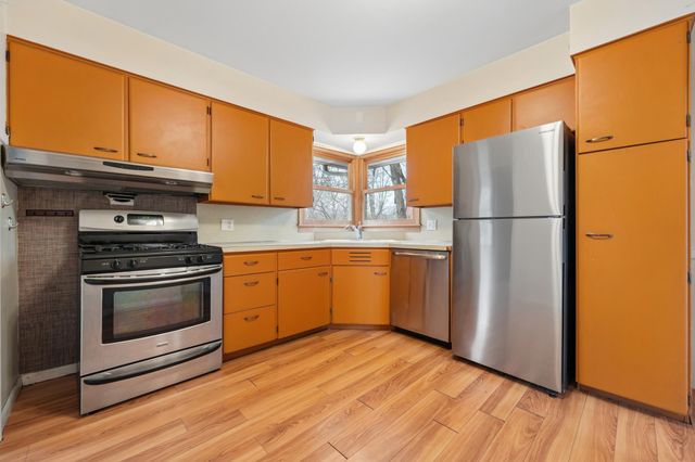 7115 W 23rd Street, Saint Louis Park, MN 55426