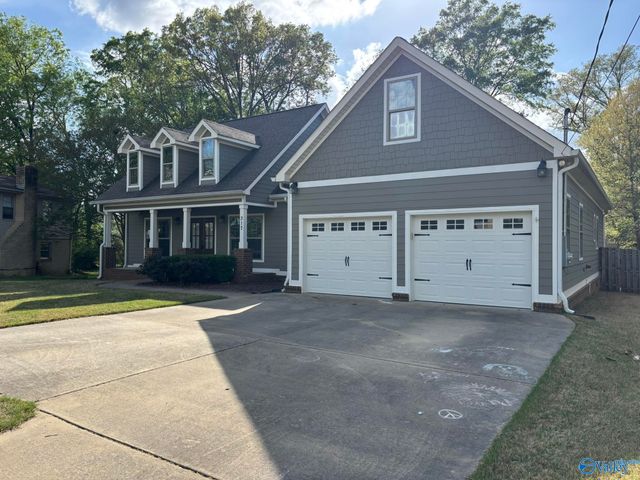 317 Rosemont Road SE, Huntsville, AL 35803