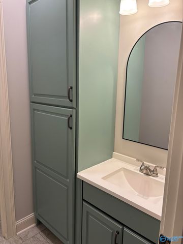 317 Rosemont Road SE, Huntsville, AL 35803