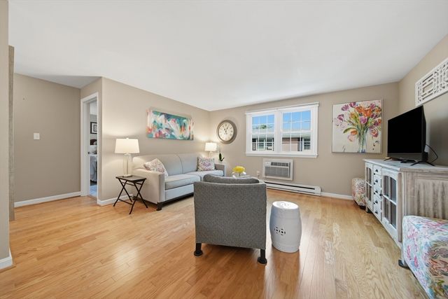 57 Sylvan 4F, Danvers, MA 01923