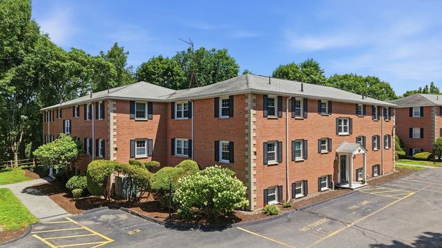 57 Sylvan 4F, Danvers, MA 01923