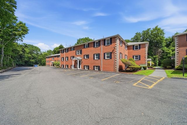 57 Sylvan 4F, Danvers, MA 01923