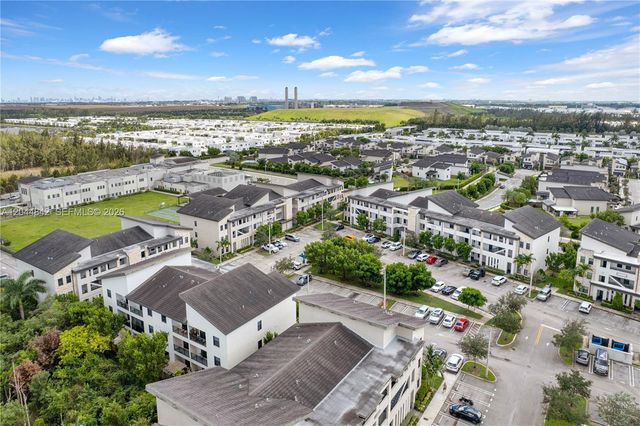 7819 NW 104th Ave 23, Doral, FL 33178