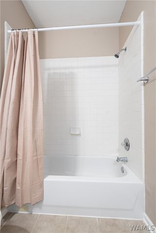 303 Helen Keller C337, Tuscaloosa, AL 35404