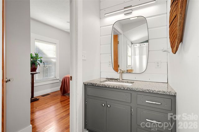 208 Pond Street, Mooresville, NC 28115