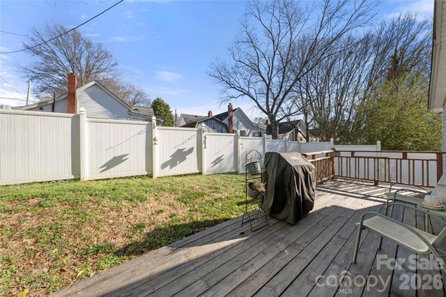 208 Pond Street, Mooresville, NC 28115