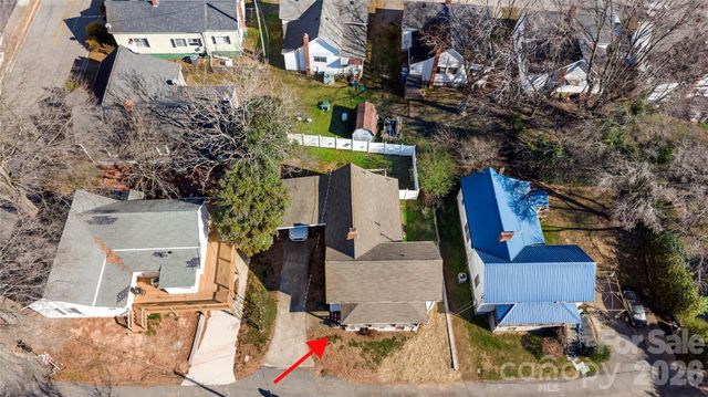 208 Pond Street, Mooresville, NC 28115