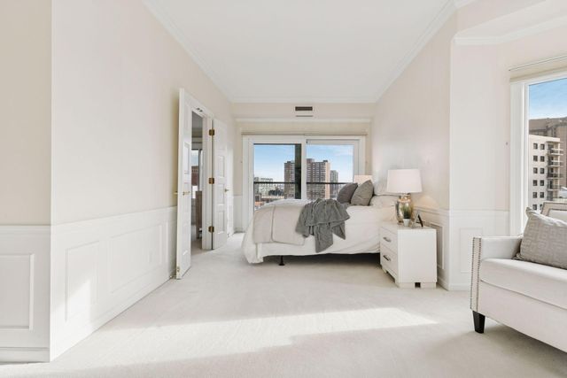 1201 Yale Place 1608, Minneapolis, MN 55403