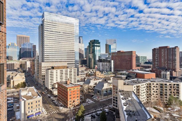 1201 Yale Place 1608, Minneapolis, MN 55403