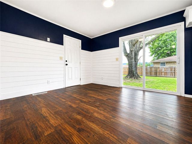 205 N Tulsa Avenue, Russellville, AR 72801