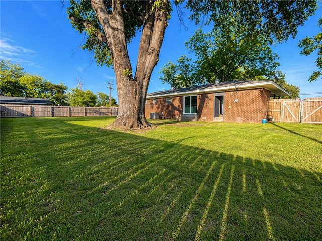 205 N Tulsa Avenue, Russellville, AR 72801
