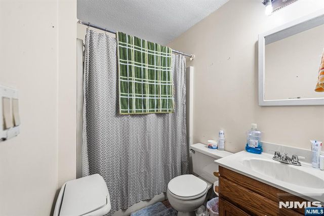 43 Normandy Place 41, Irvington, NJ 07111