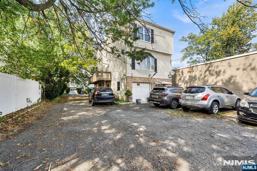 43 Normandy Place 41, Irvington, NJ 07111