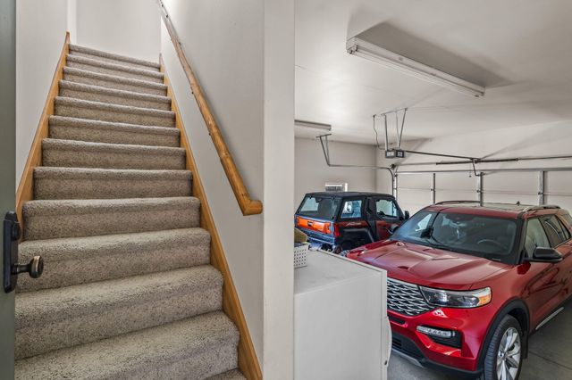 4690 W Antler Avenue, Redmond, OR 97756