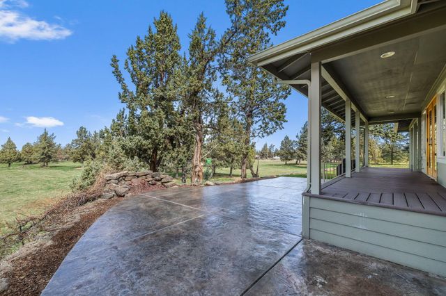 4690 W Antler Avenue, Redmond, OR 97756