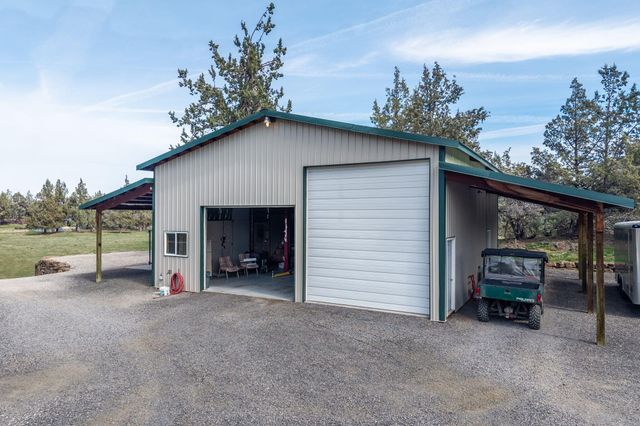 4690 W Antler Avenue, Redmond, OR 97756