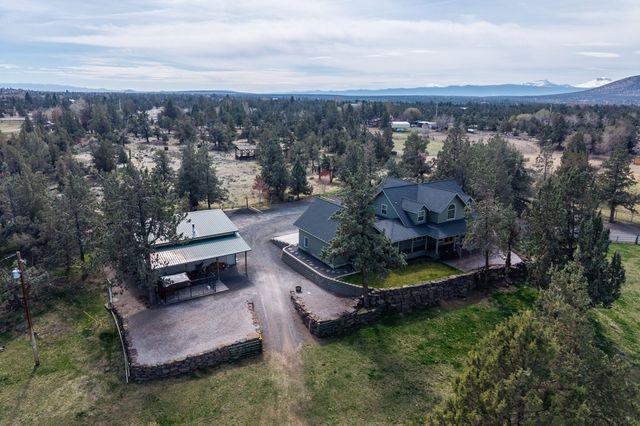 4690 W Antler Avenue, Redmond, OR 97756