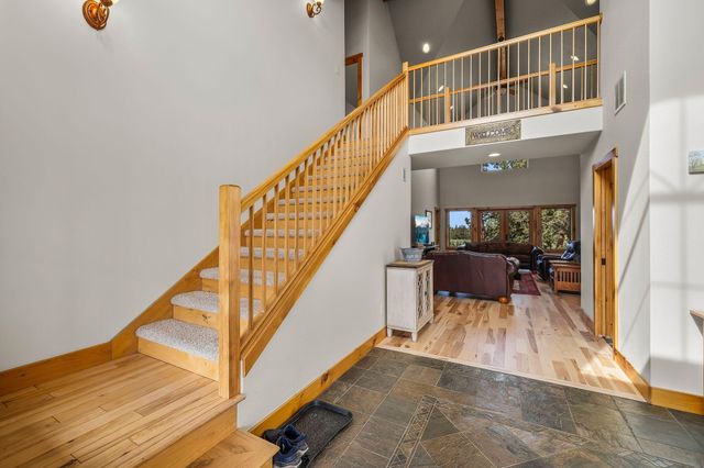 4690 W Antler Avenue, Redmond, OR 97756