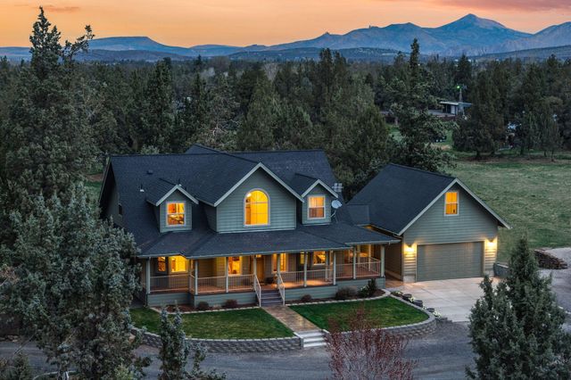 4690 W Antler Avenue, Redmond, OR 97756