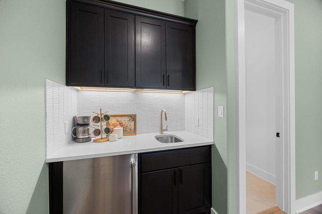 815 Flint Ridge TRL, Georgetown, TX 78628