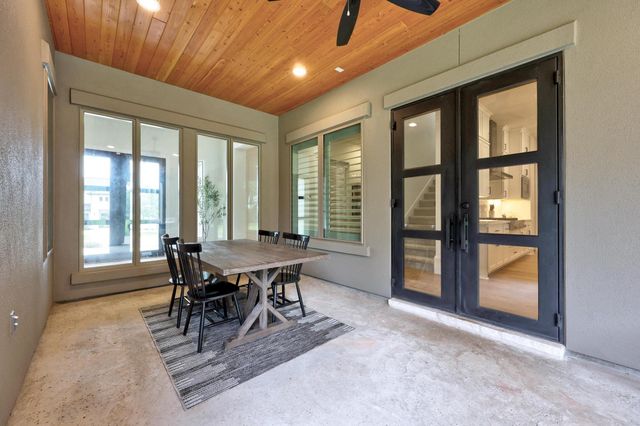 815 Flint Ridge TRL, Georgetown, TX 78628