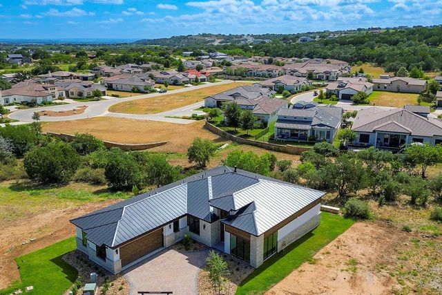 126 Via Roma CT, Horseshoe Bay, TX 78657