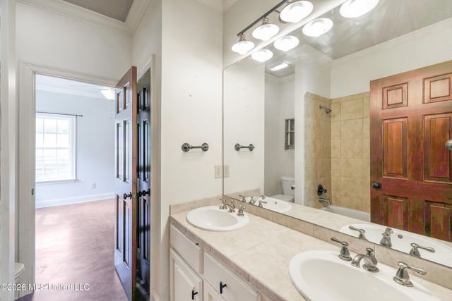 77 Moss Woods Drive, Madison, MS 39110