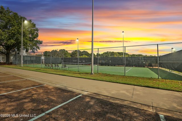 77 Moss Woods Drive, Madison, MS 39110