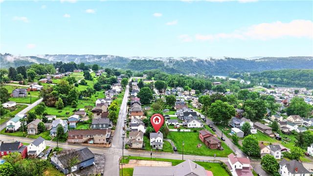 745 Wood Street, California, PA 15419