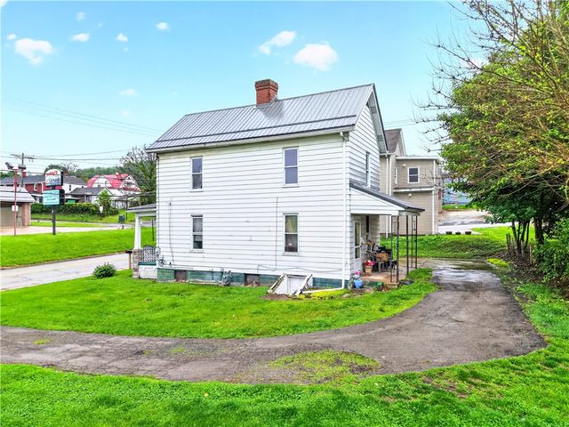 745 Wood Street, California, PA 15419