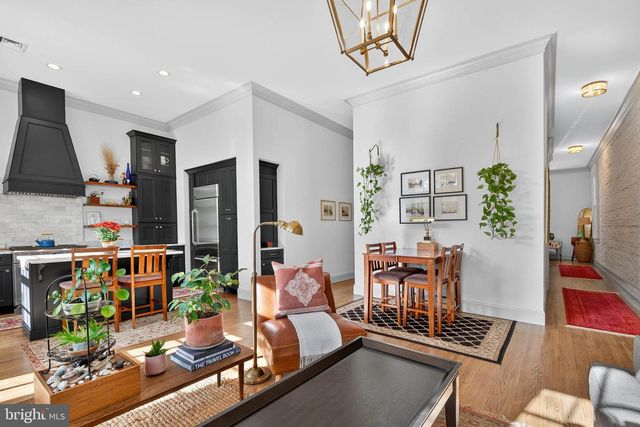 14 E FARNUM ST, Lancaster, PA 17602