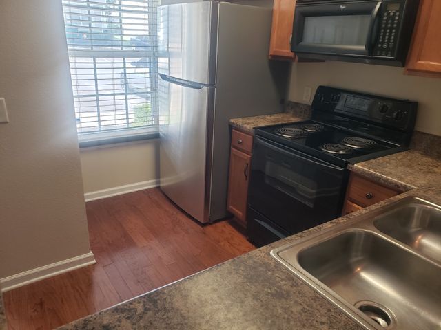 1008 Arlene Dr, La Vergne, TN 37086