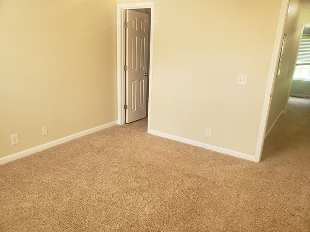 1008 Arlene Dr, La Vergne, TN 37086