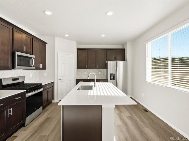 1628 Yampa River Dr, Windsor, CO 80550