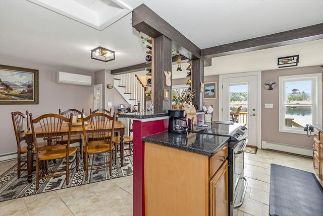 25 Whitney Pond Rd, Groton, MA 01450