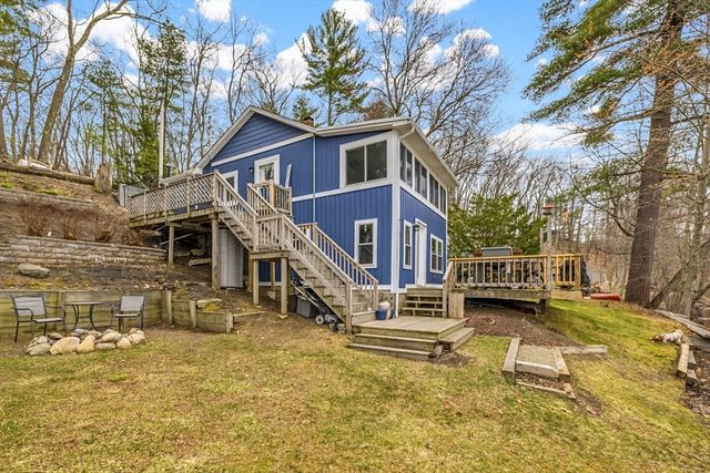 25 Whitney Pond Rd, Groton, MA 01450