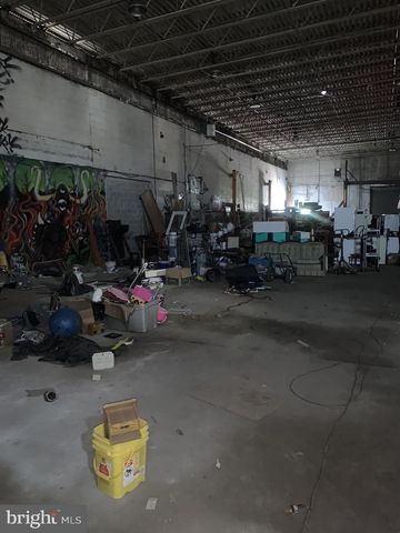 20 JEFFREY ST, Chester, PA 19013