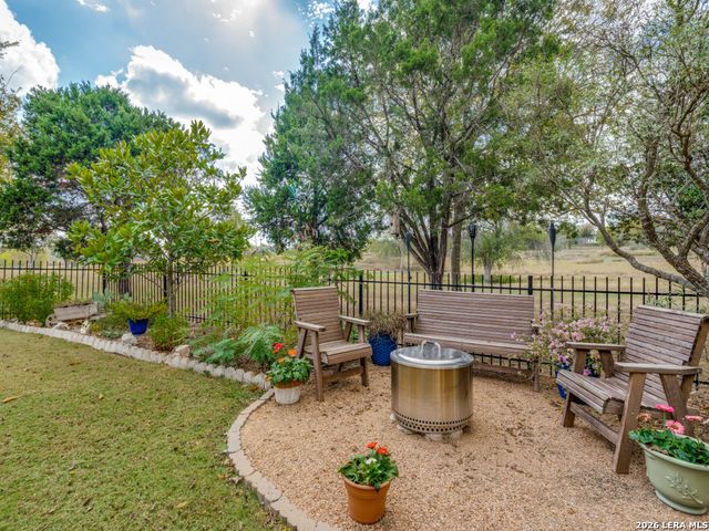 6050 Covers, Schertz, TX 78108