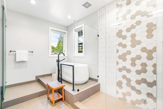 3751 El Centro Street, Palo Alto, CA 94306