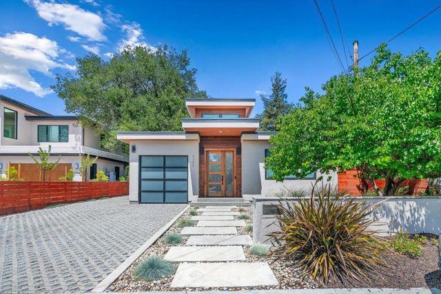 3751 El Centro Street, Palo Alto, CA 94306