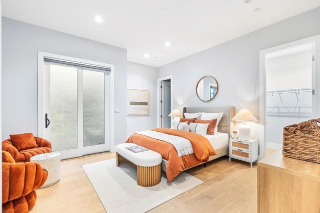 3751 El Centro Street, Palo Alto, CA 94306