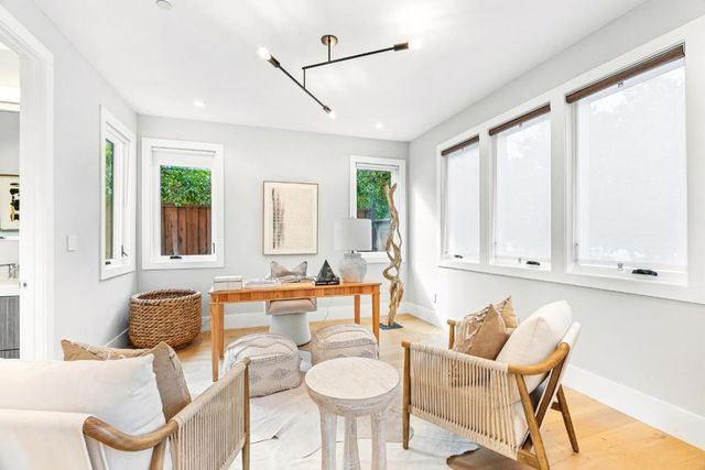 3751 El Centro Street, Palo Alto, CA 94306