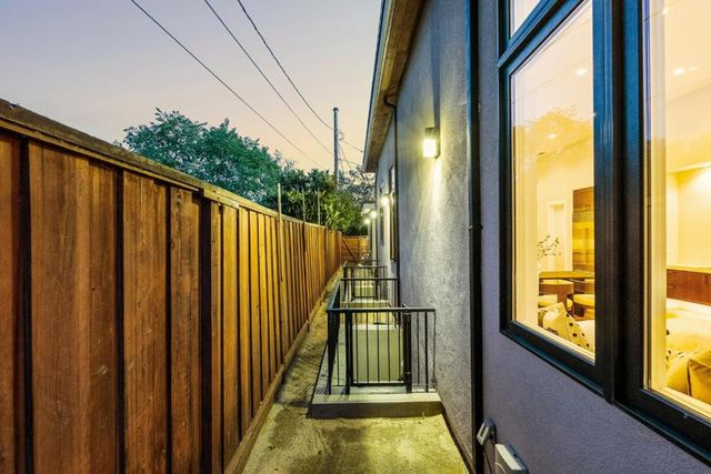 3751 El Centro Street, Palo Alto, CA 94306